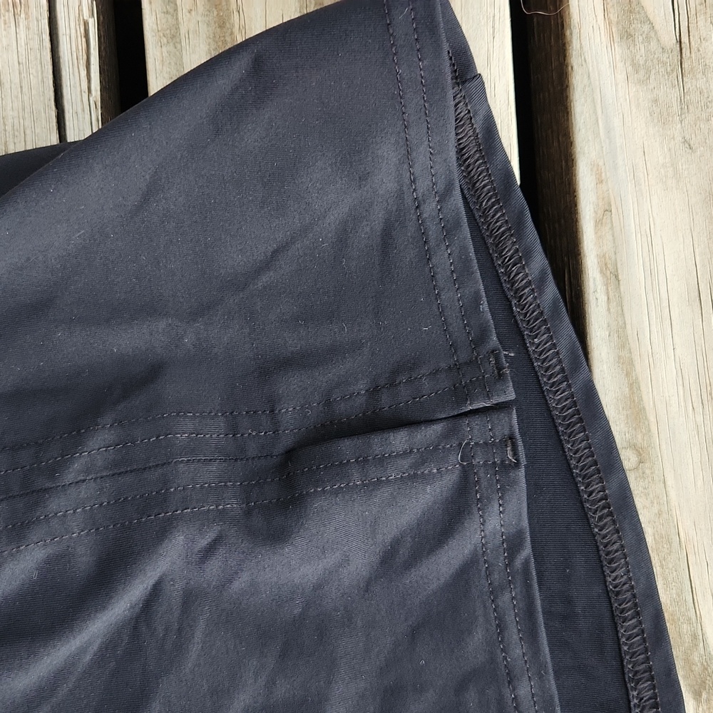 Lands' End Black Swim Skirt 8 Stretch Skort Pool Beach Stretch Comfy - Picture 2 of 5